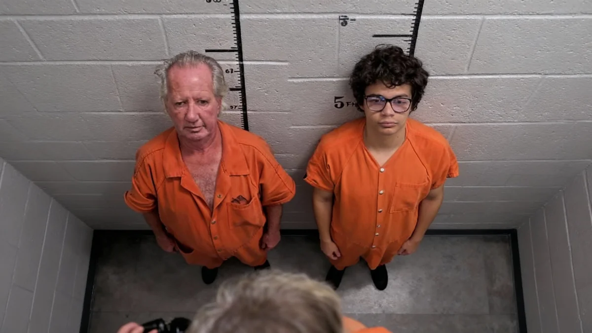 Hijo y Padrastro Acusados de Homicidio en Tennessee